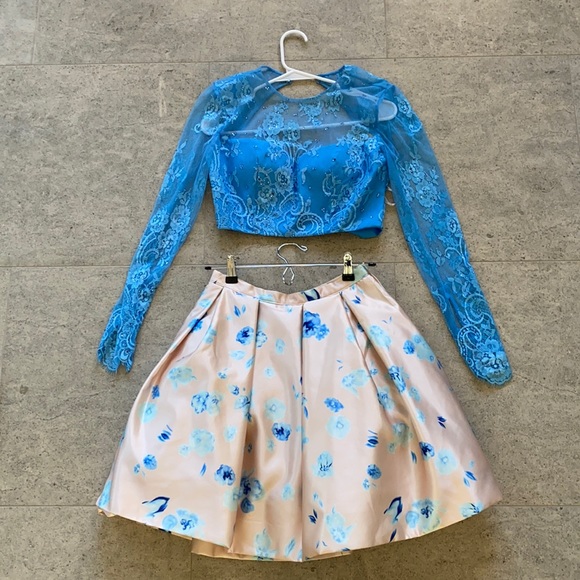 Sheri Hill 2 Piece - Picture 5 of 7